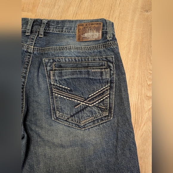 Men's Relaxed Fit Jeans - Blue - Picture 3 of 7